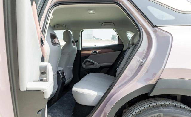 10万级纯电SUV，全新Q05和元UP怎么选？