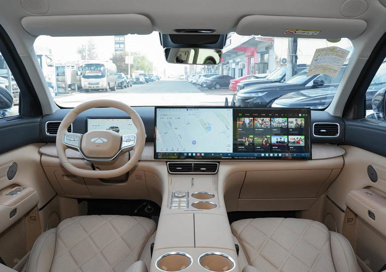 增程式大型SUV不足19万起！豪华外观还配大六座，综合续航1400Km