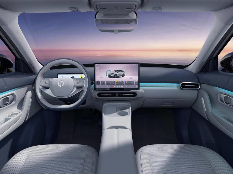 零跑A10内饰首次亮相，配14.6英寸2.5K屏，一季度上市