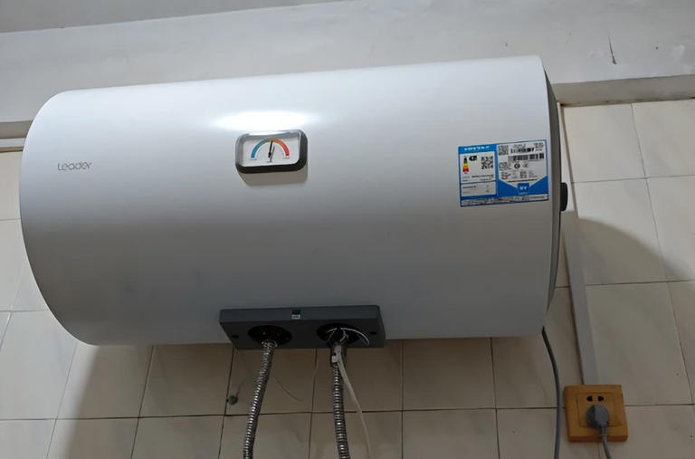 为什么越来越多人不买“电热水器”了？过来人说出了大实话！