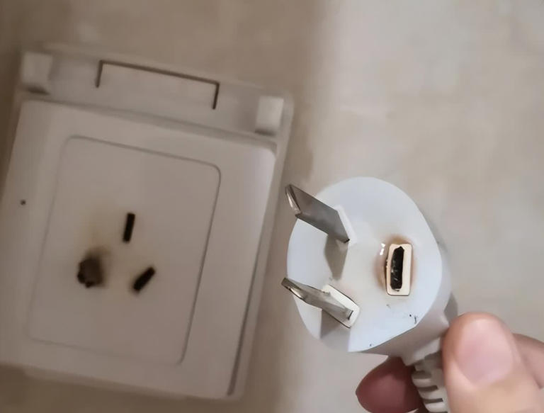 为什么越来越多人不买“电热水器”了？过来人说出了大实话！