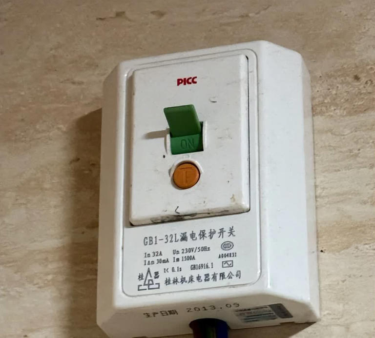 为什么越来越多人不买“电热水器”了？过来人说出了大实话！