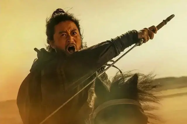 李连杰也没想到，《镖人》才破8亿，吴京就走上另一条“上坡路”