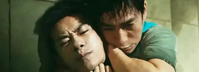 李连杰也没想到，《镖人》才破8亿，吴京就走上另一条“上坡路”