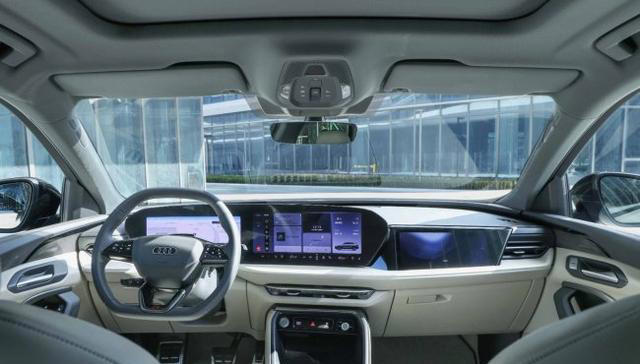 全新奥迪Q5L轴距达2945毫米，后排空间越级提升