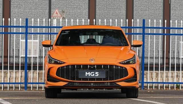 年后想买车：这三款值得一看，价格低颜值高，家用挺香