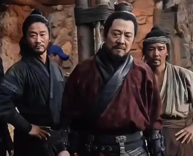 李连杰也没想到，《镖人》才破8亿，吴京就走上另一条“上坡路”