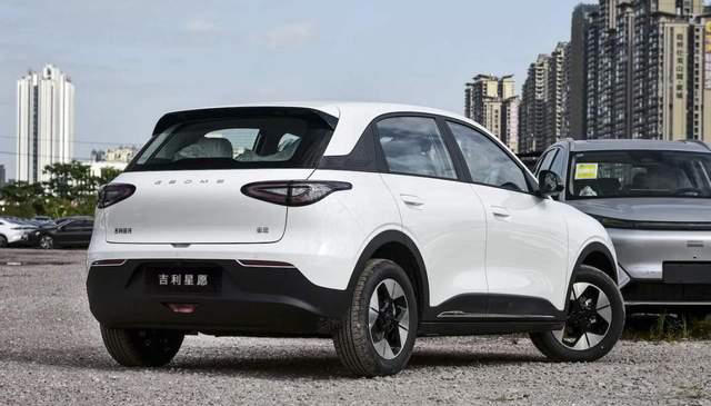 年后想买车：这三款值得一看，价格低颜值高，家用挺香