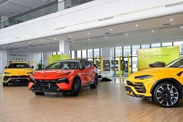 国产超跑新标杆！莲花For Me 3月上市，952马力+1400公里续航硬刚百万豪车