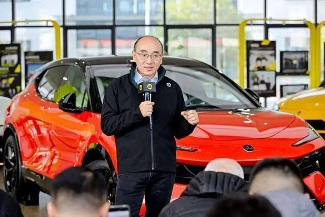 国产超跑新标杆！莲花For Me 3月上市，952马力+1400公里续航硬刚百万豪车