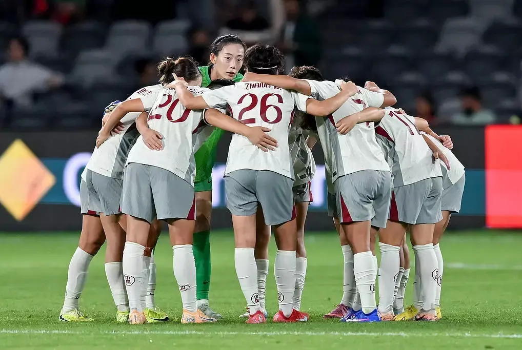 一场5-0大胜，引发连锁反应：中国女足形势反转，收1好1坏消息!