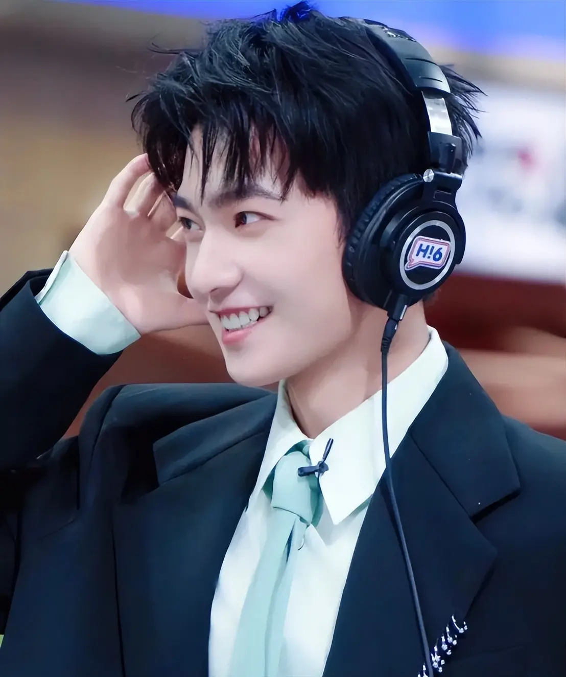 杨洋确认出演《凡人2》，这次他终于不再是“不让江山”的受害者