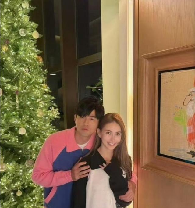 周杰伦INS发昆凌破传闻：婚姻稳如磐石，磕田馥甄CP的该醒醒了
