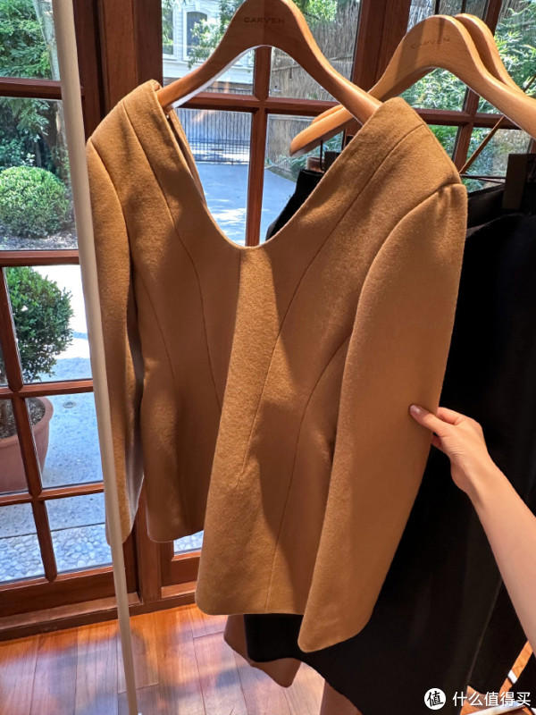 这4个国货中产女装品牌，不输Chanel、爱马仕等大牌，优雅不张扬