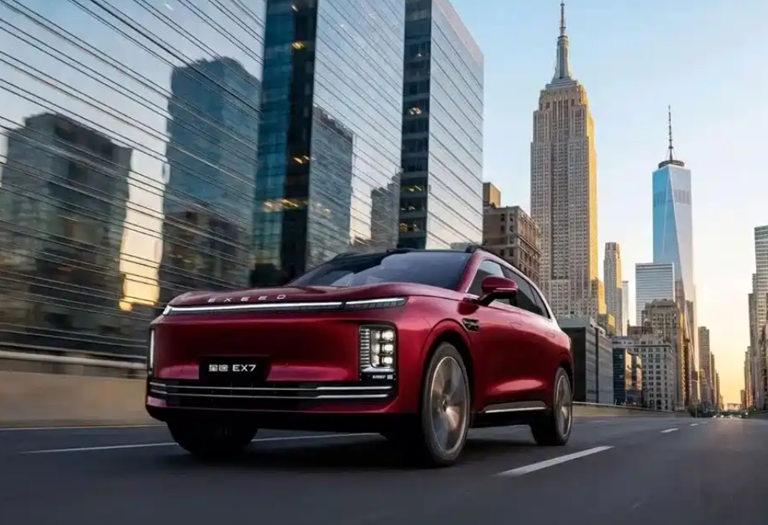 星途EX7首车量产下线！网友：同级首选车型