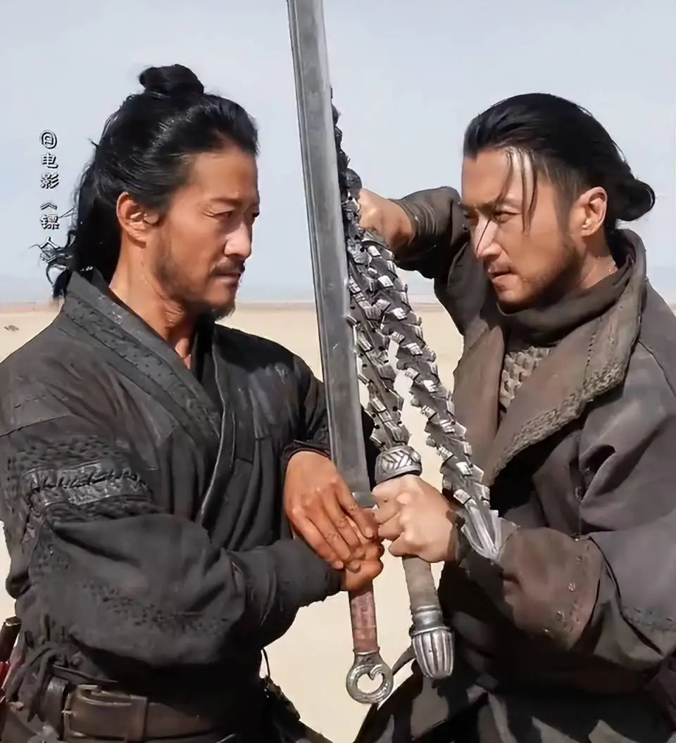 亏超 3.3 亿！吴京《镖人》成 2026 最惨电影，12 亿票房难敌 7.5 亿成本