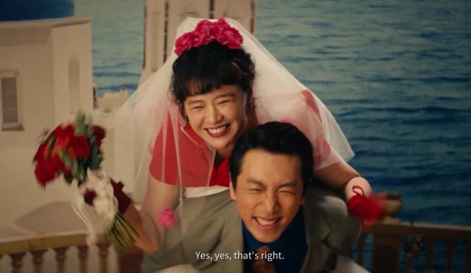 避开春节档，躲过《飞驰人生3》，宁浩带来一部生猛大片，票房能否破30亿