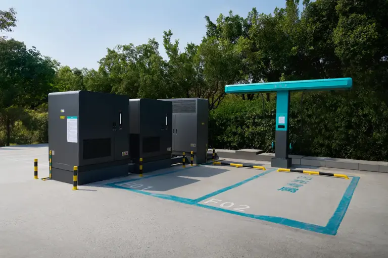 闪充中国｜硬核闪充技术树立行业新标杆