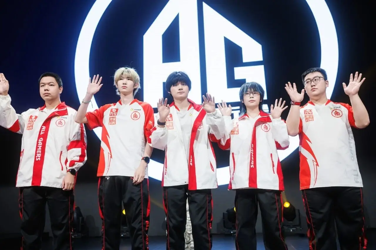 “A组双王”不是区! KPL格局变天：AG大小号齐发力，狼队在藏什么