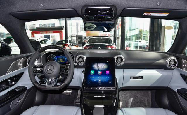 V8动力加持，高性能跑车不妨看看它，品牌性能皆优越