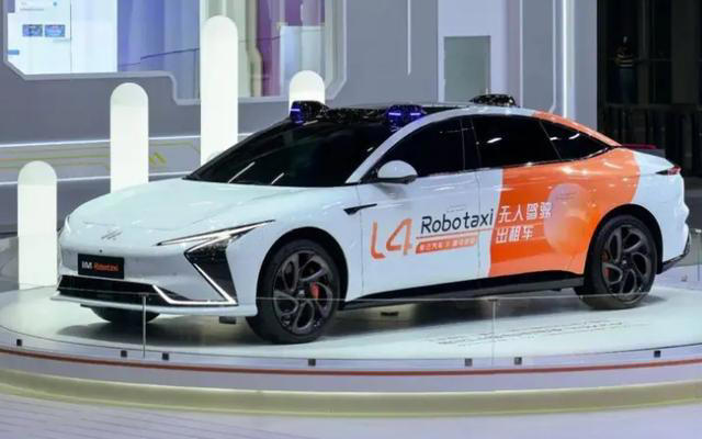 智己L4级Robotaxi已上市，节后突破42万单：智能出行