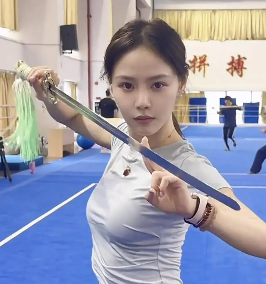 《镖人》女演员长相排名，陈丽君垫底，李云霄第3，第1实至名归