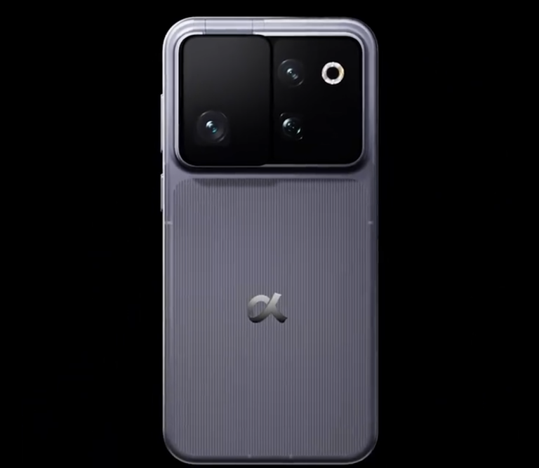 荣耀Robot Phone正式亮相 手机将有“大脑”和“手脚”？