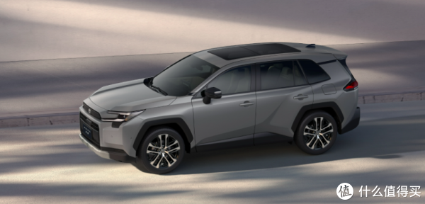 日系还是主打一个躺平？一汽丰田第六代RAV4荣放优惠后15.18万