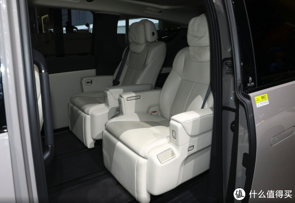 为什么买奔驰、宝马、保时捷的人少了，真的是它们没落了吗？