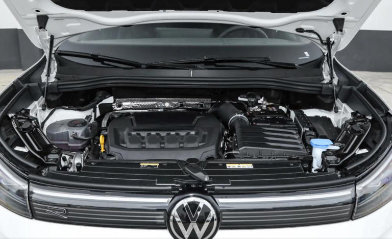 全系标配2.0T引擎，还有四驱可选，26款大众途观L是务实之选？