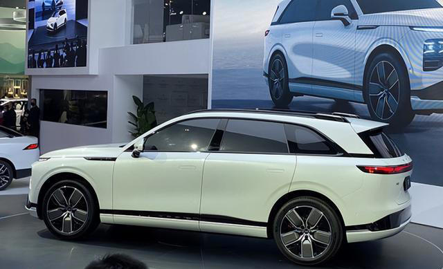 小鹏G7超级增程实测！1704km续航封神，家用SUV天花板再升级