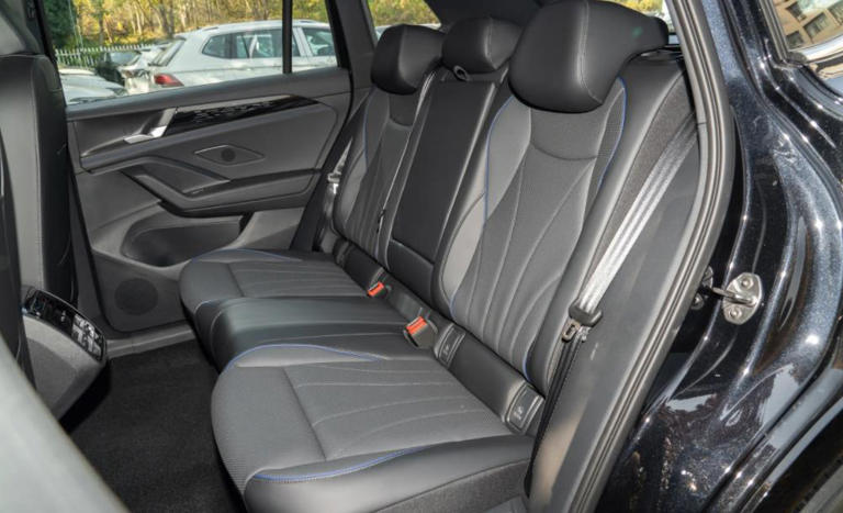 全系标配2.0T引擎，还有四驱可选，26款大众途观L是务实之选？