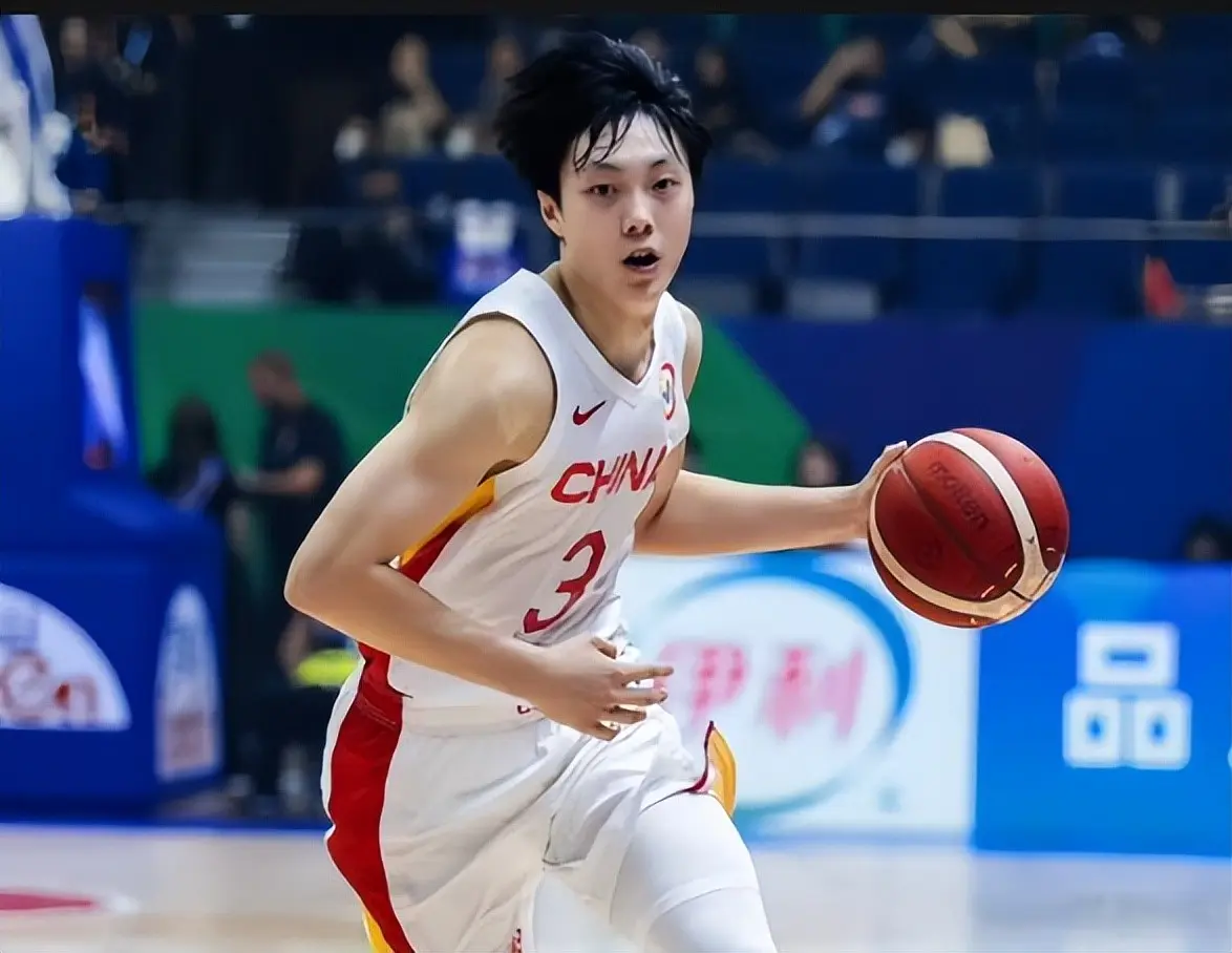 男篮可以没有周琦、胡明轩，但是不能没有赵睿