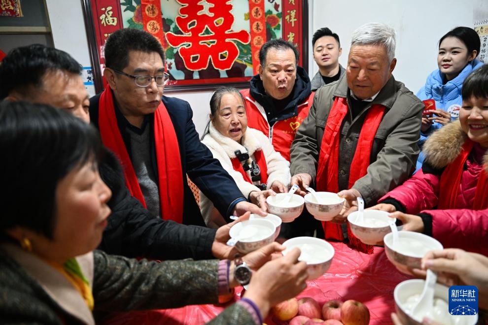跨越半个多世纪的元宵节团聚