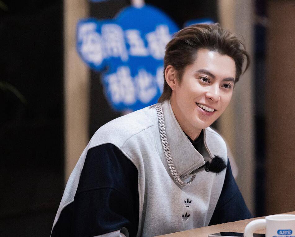 要不是白鹿的“两级反转”，这期《客栈2026》怕是要被骂上热搜了