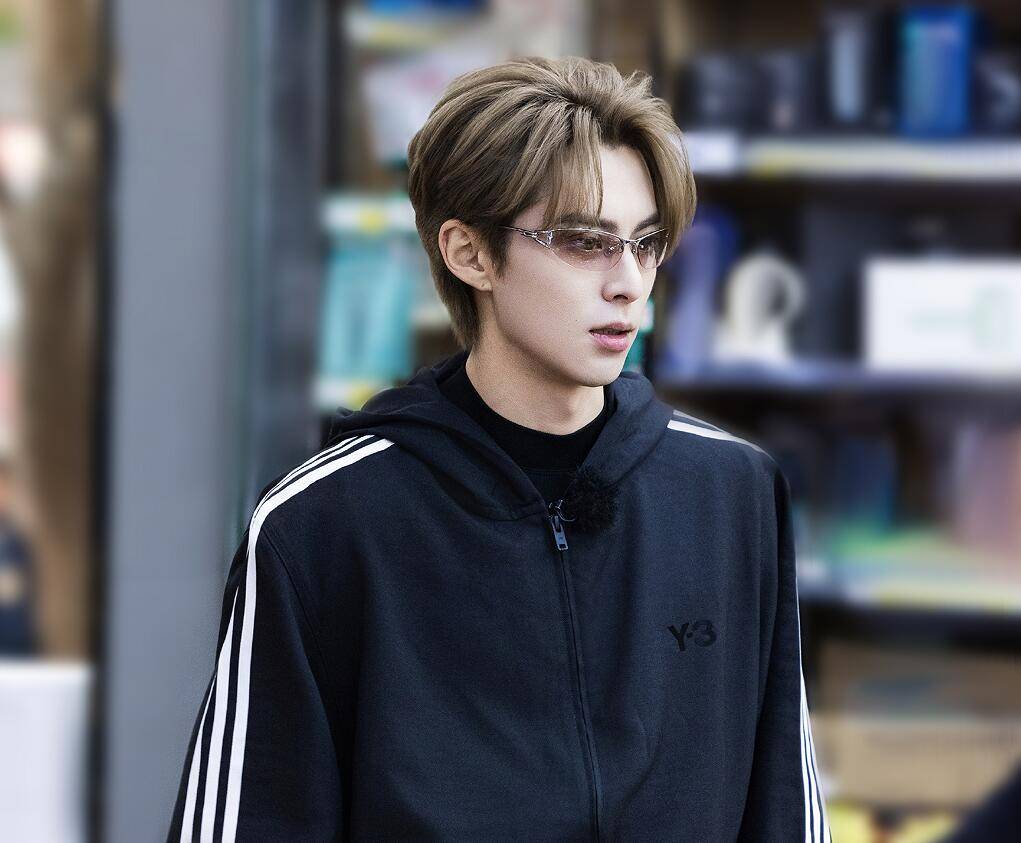 要不是白鹿的“两级反转”，这期《客栈2026》怕是要被骂上热搜了