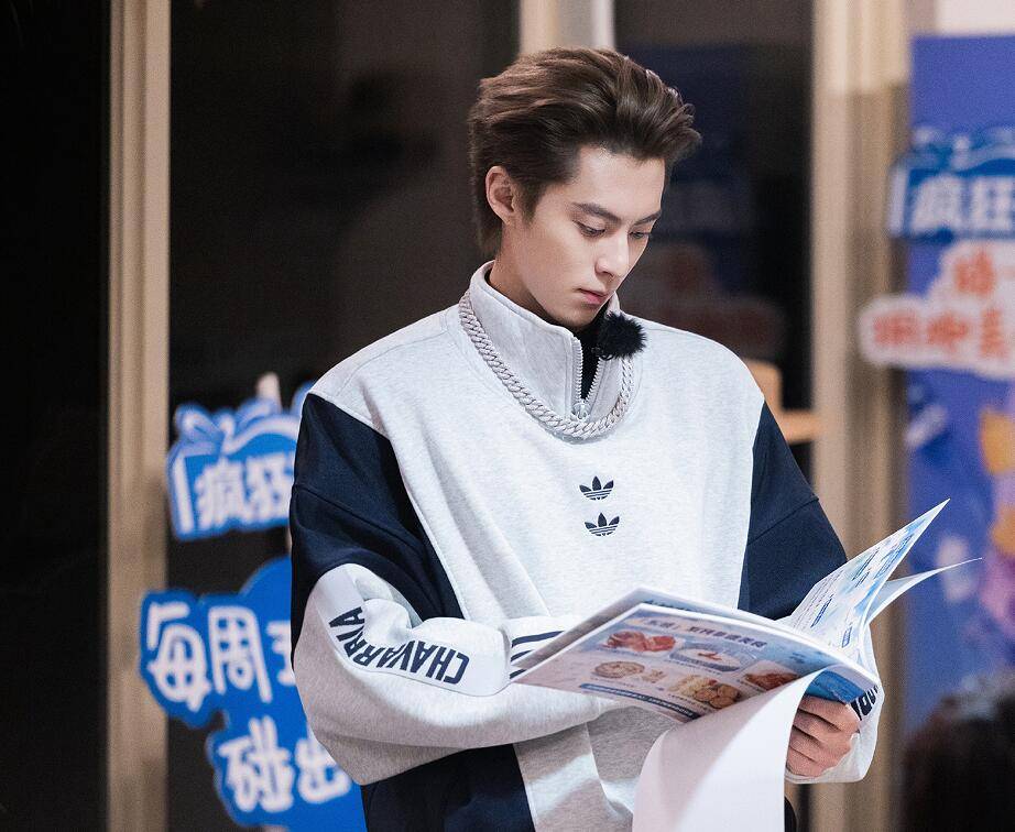 要不是白鹿的“两级反转”，这期《客栈2026》怕是要被骂上热搜了