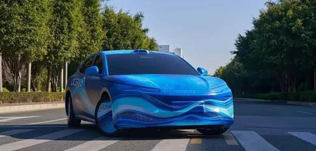 全球第一！海豹08发布，充电5分钟能跑400公里，于3月5日首发亮相