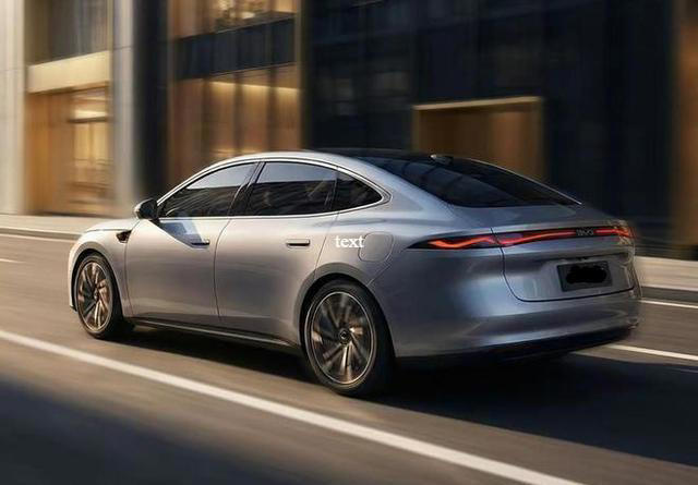 全球第一！海豹08发布，充电5分钟能跑400公里，于3月5日首发亮相