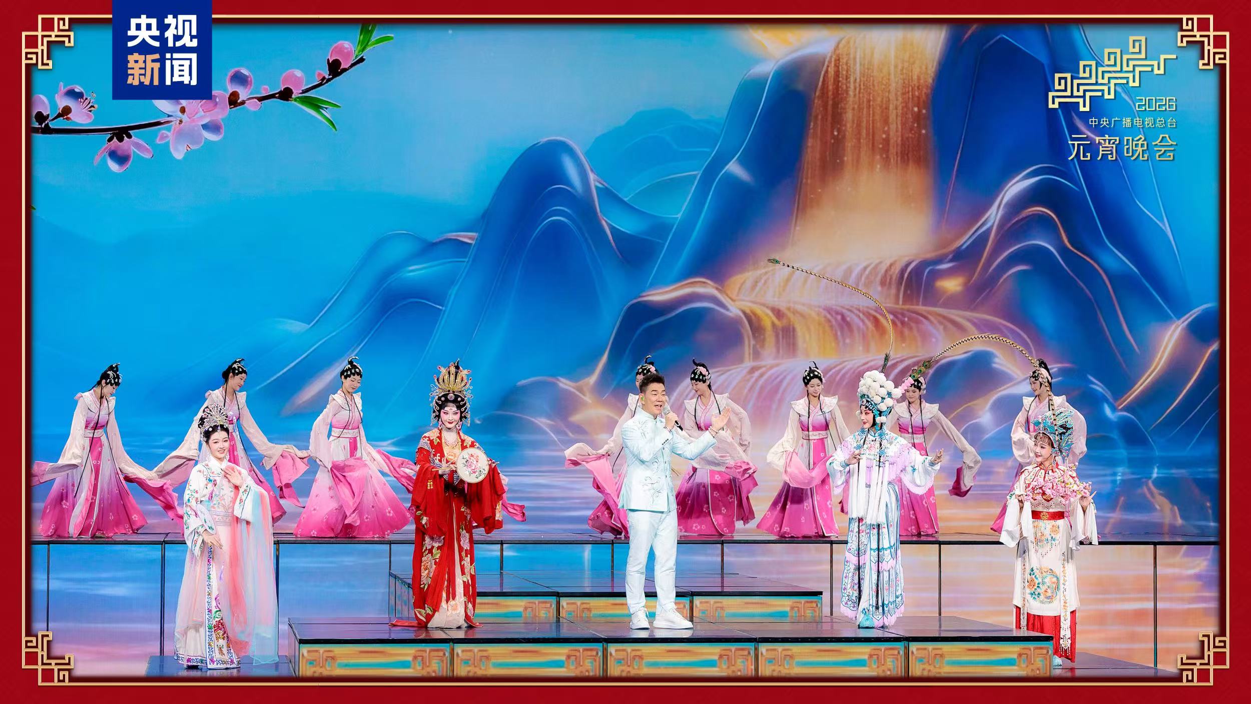 让川剧之美被更多人看见! 重川青年演员周星雨亮相央视元宵晚会