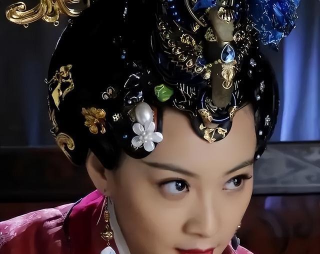 女演员与他同居五年，将美好的年华都给了他，他却选择和闺蜜结婚