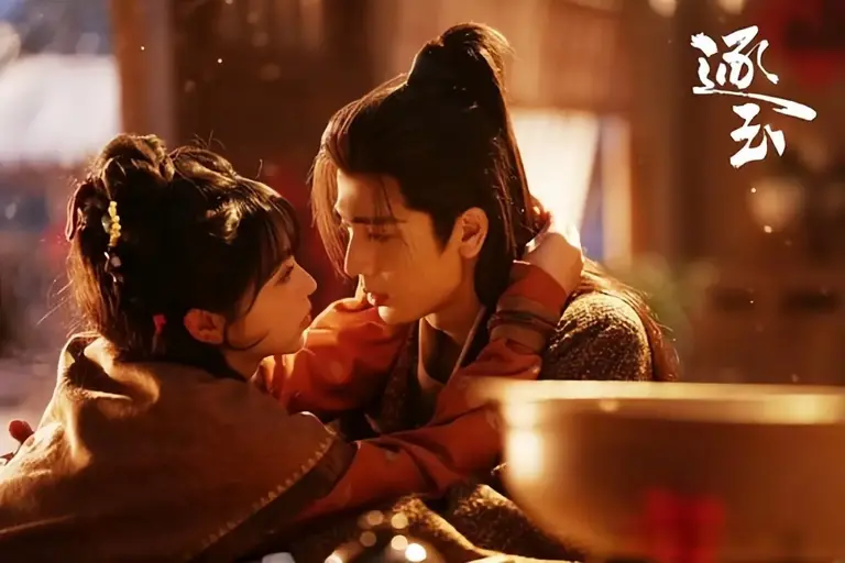 张凌赫、田曦薇救不了？ 《逐玉》槽点：女主人设崩坏、毁三观台词