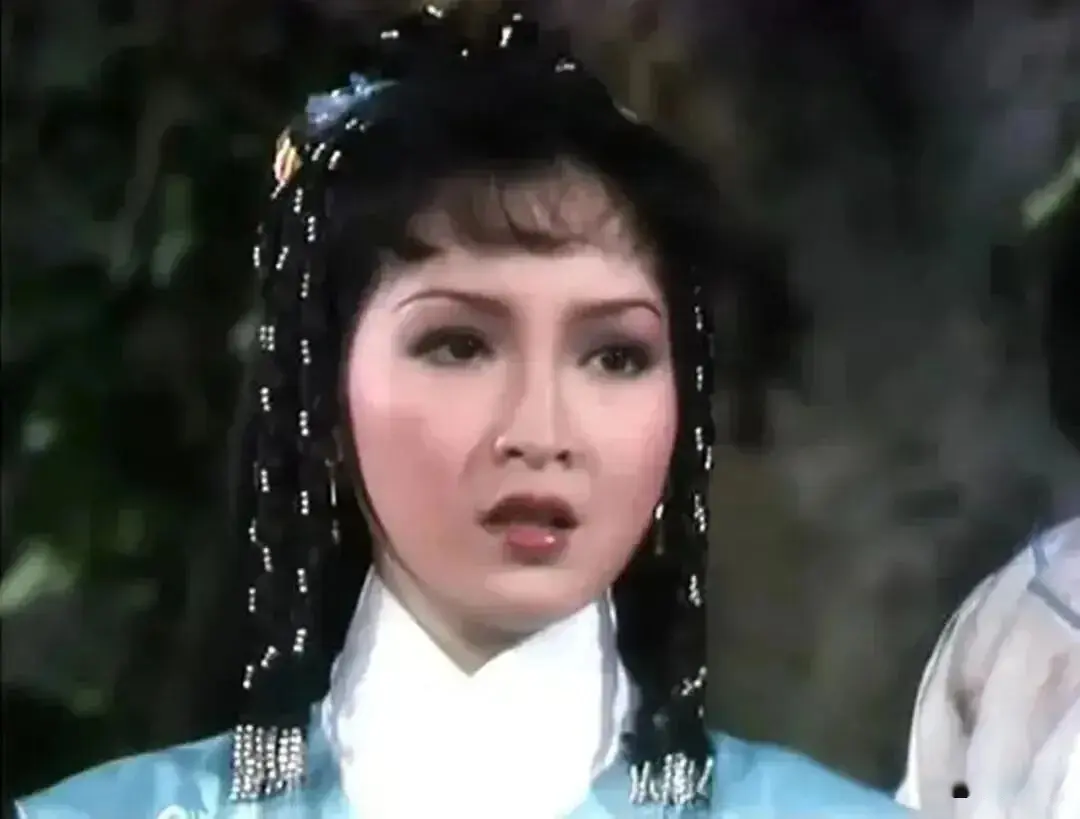 阿朱不是那么好演的，将6版本的阿朱放在一起比较，差距一目了然