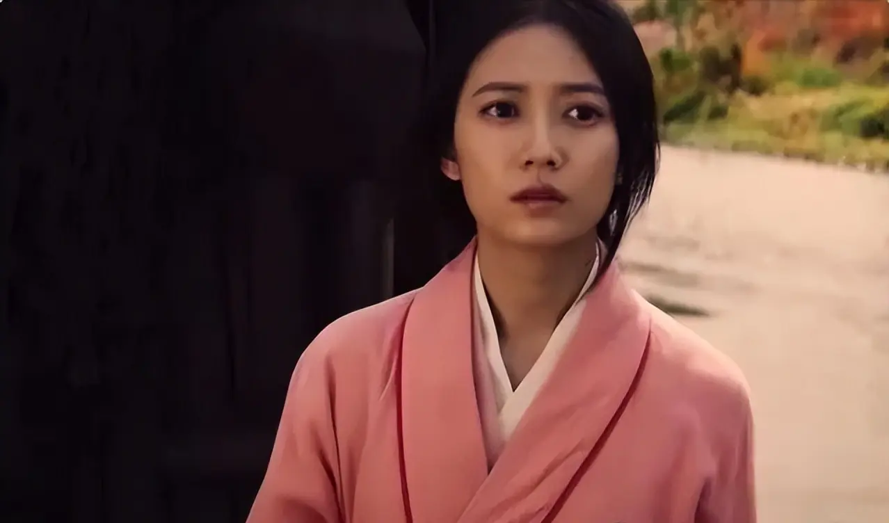 阿朱不是那么好演的，将6版本的阿朱放在一起比较，差距一目了然