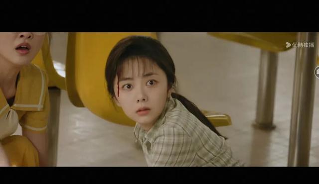 34岁的谭松韵给内娱演员敲响“警钟”，孙俪的话终于有人信了