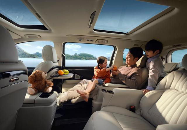 19 万级拿下豪华混动 MPV，普通家庭选车终于不用再妥协