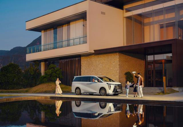 19 万级拿下豪华混动 MPV，普通家庭选车终于不用再妥协