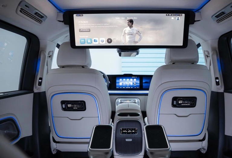 梅赛德斯-奔驰VLE纯电MPV登场，6-8座布局，续航700km！