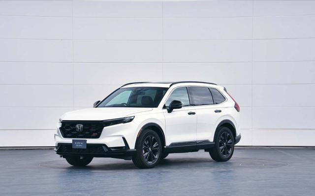 本田宣布取消三款电动车，并将会加速转型混动领域！