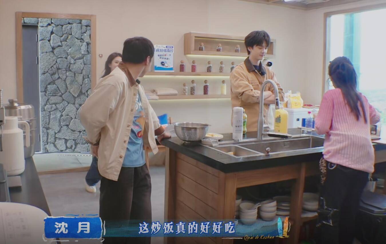 要是没有白鹿的“欠骂操作”，这期《客栈》怕是要被骂上热搜了